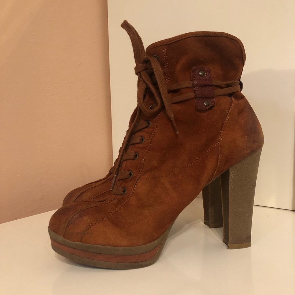 NINE WEST Lace Up Chunky Platform Sneaker Heel Ankle Combat Moto Boot Suede Lug